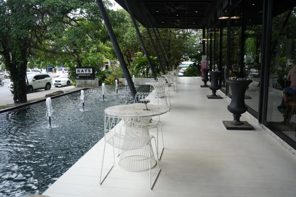Ds C06168 1040x693