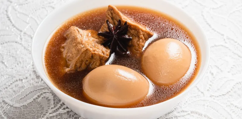 ไข่พะโล้เต้าหู้